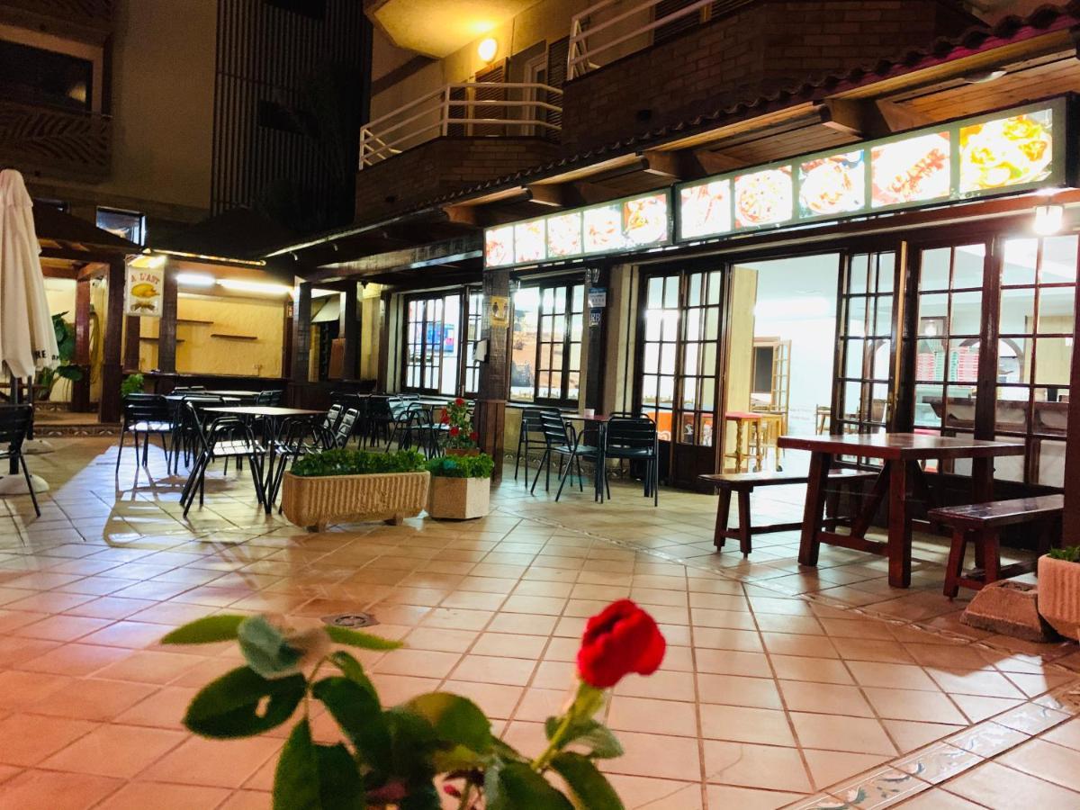 Eva Aparthotel 료렛 드 마르 외부 사진