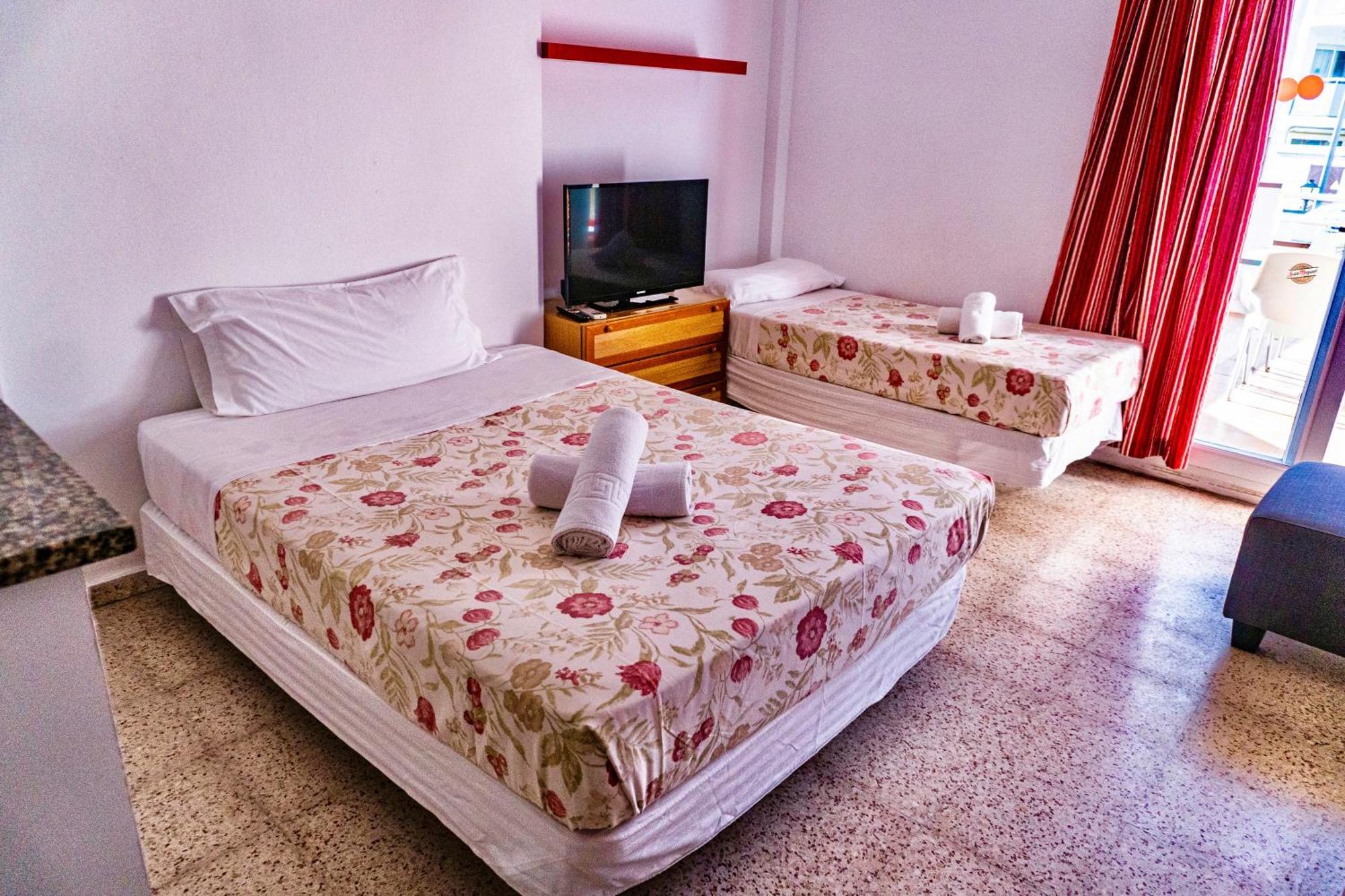 Eva Aparthotel 료렛 드 마르 외부 사진
